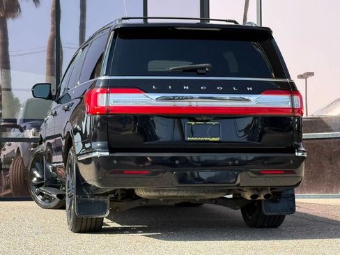 Used 2021 Lincoln Navigator Reserve AWD/4WD image 8