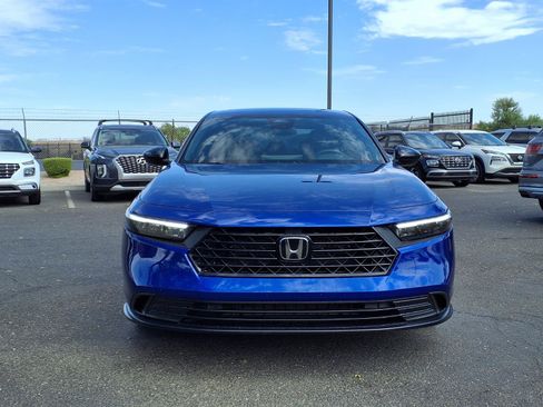 Used 2025 Honda Accord Sport image 2