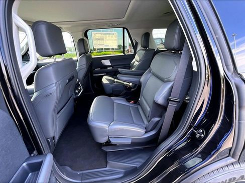 New 2025 Ford Expedition Active RWD image 10