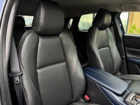 Used 2021 MAZDA CX-30 AWD 2.5 S w/ Select Package image 23