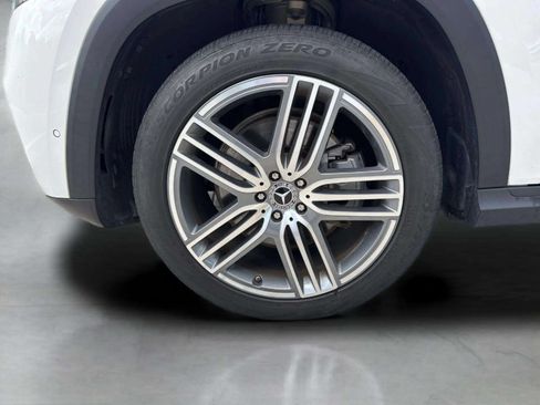 Used 2024 Mercedes-Benz GLS 450 4MATIC image 51