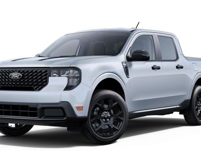 New 2025 Ford Maverick XLT w/ Black Appearance Package