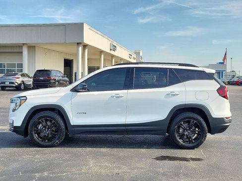 Used 2022 GMC Terrain AT4 w/ Infotainment Package II image 3