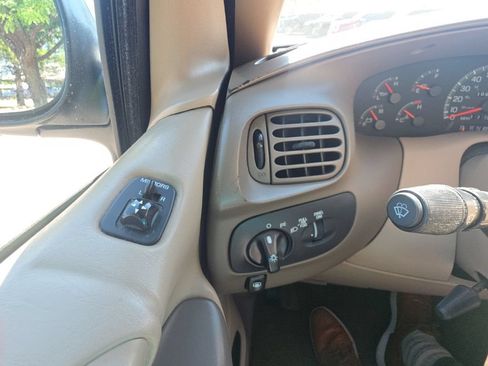 Used 1998 Ford Expedition XLT AWD/4WD image 56