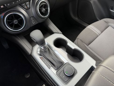 Used 2025 Chevrolet Blazer LT image 41