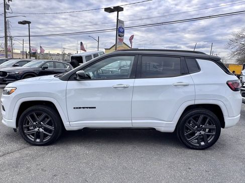 New 2025 Jeep Compass Limited w/ High Altitude Package image 4