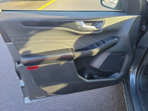 Used 2025 Ford Escape ST-Line Elite w/ Tech Pack #1 image 16