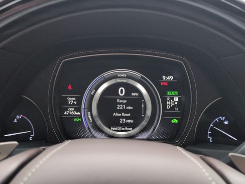 Used 2019 Lexus LS 500h RWD image 10
