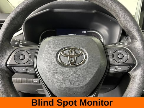Used 2023 Toyota RAV4 XLE w/ Convenience Package FWD image 16