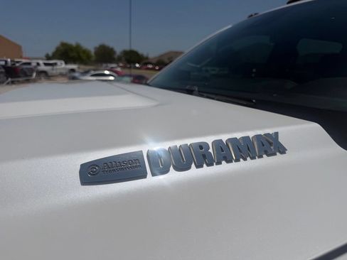 Used 2018 GMC Sierra 3500 Denali w/ Duramax Plus Package AWD/4WD image 13