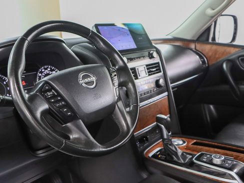 Used 2022 Nissan Armada SL w/ Captain's Chairs Package image 24