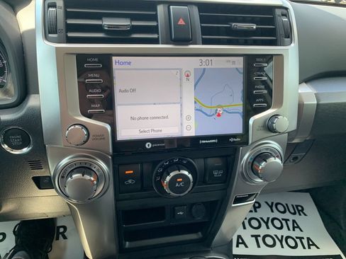 Used 2023 Toyota 4Runner SR5 Premium w/ Moonroof Package AWD/4WD image 20