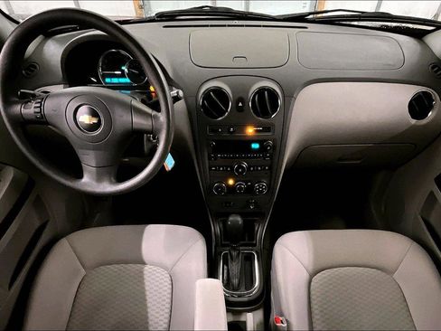 Used 2009 Chevrolet HHR LS image 14