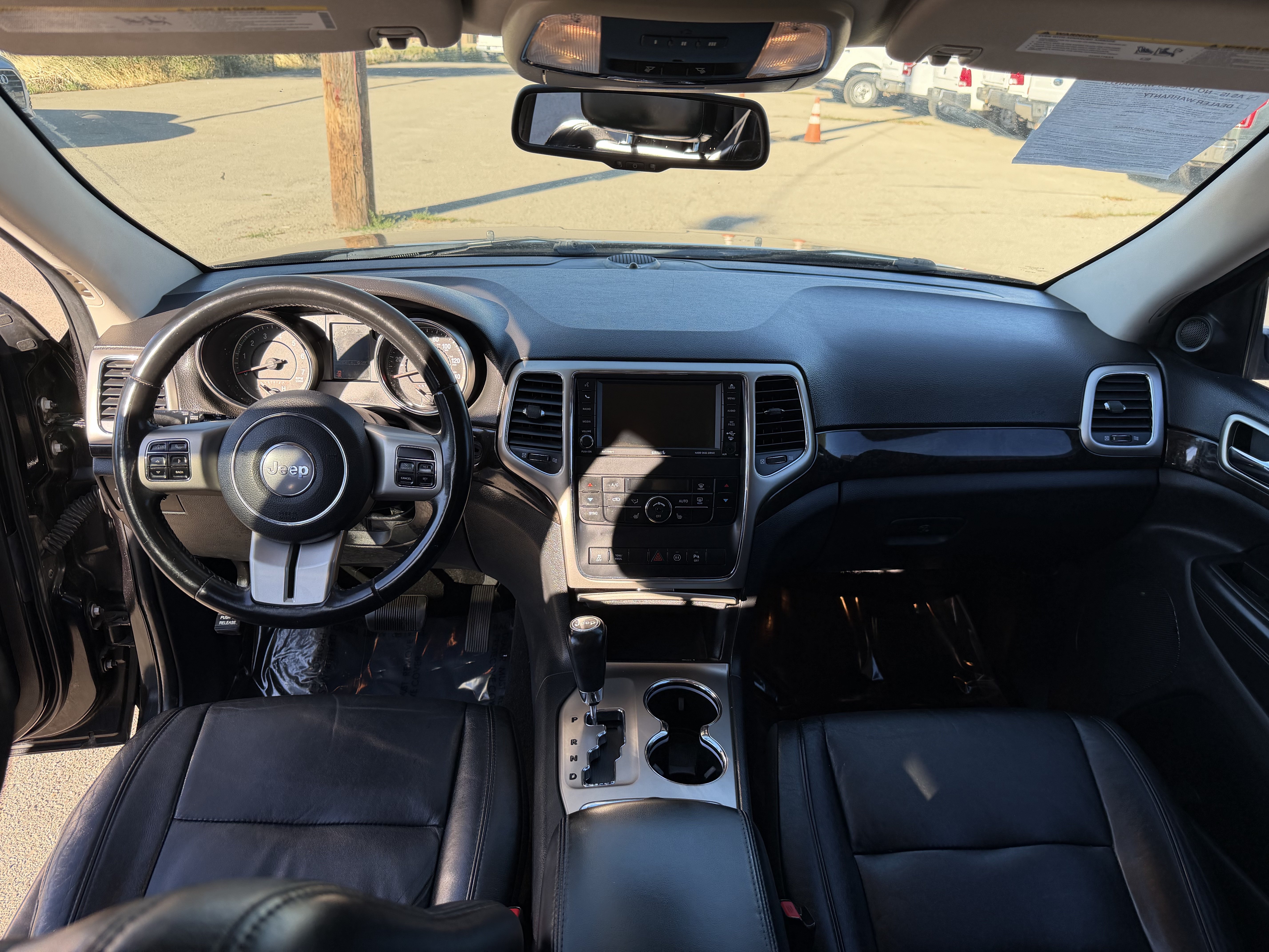 Used 2012 Jeep Grand Cherokee Laredo AWD/4WD image 19
