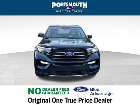 Used 2023 Ford Explorer XLT w/ Equipment Group 202A image 9