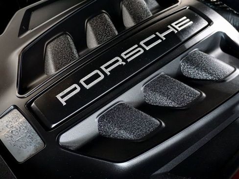 Used 2018 Porsche Macan GTS AWD/4WD image 38