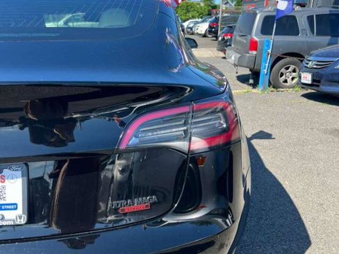 Used 2019 Tesla Model 3 Standard Range Plus RWD image 10