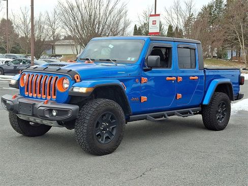 Used 2023 Jeep Gladiator Mojave w/ Cold Weather Group image 6