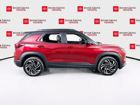 Used 2024 Chevrolet TrailBlazer RS w/ Driver Confidence Package image 4