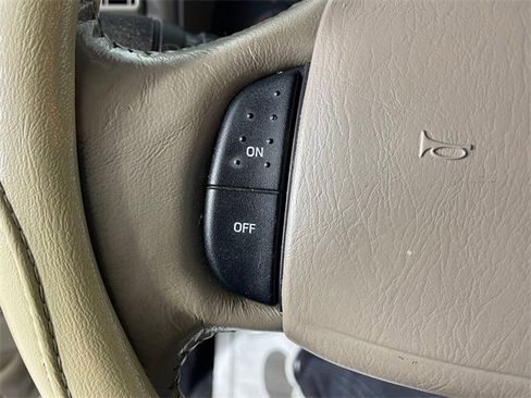 Used 2001 Ford Excursion Limited image 12