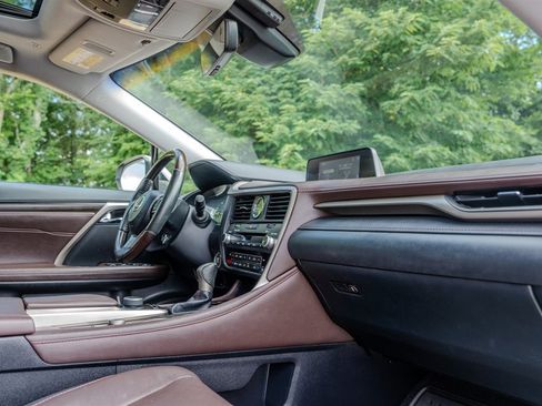 Used 2017 Lexus RX 350 FWD w/ Premium Package image 33