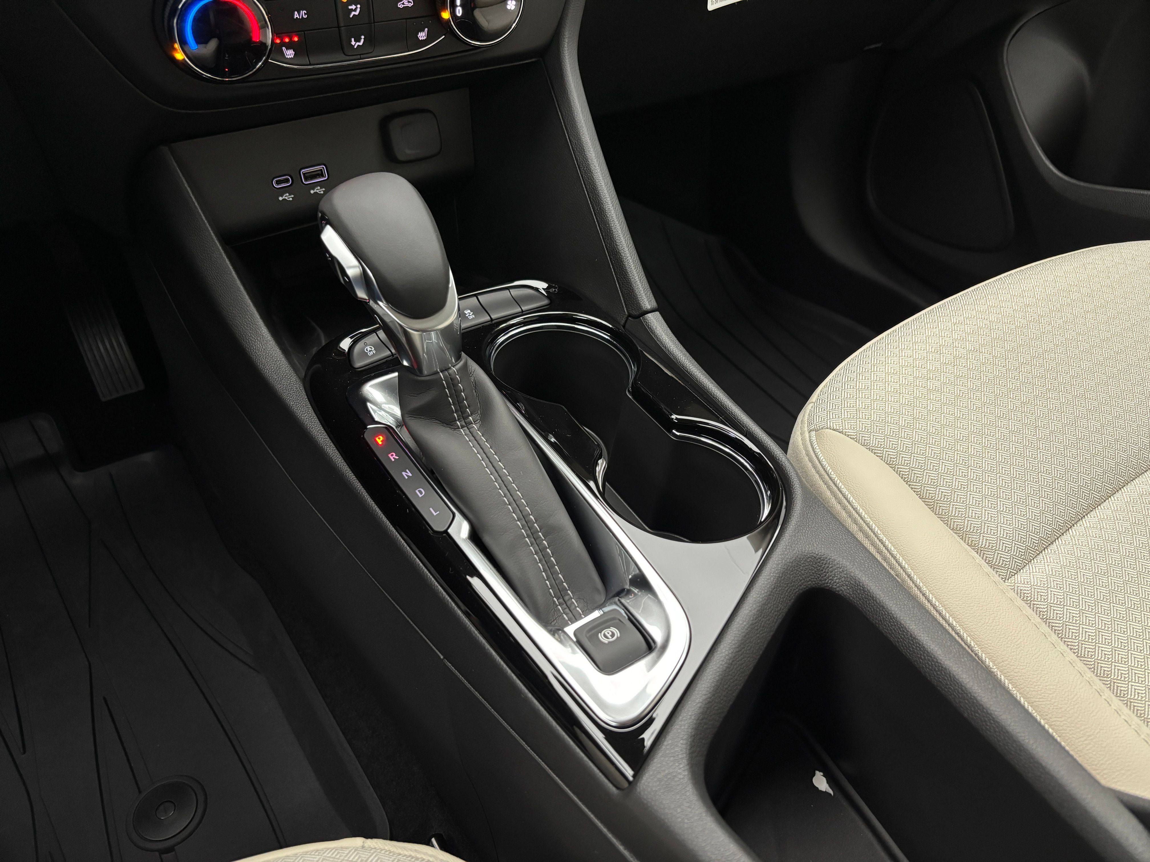New 2026 Buick Encore GX Preferred w/ Advanced Technology Package FWD image 24