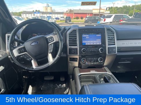 Used 2017 Ford F350 Platinum w/ Platinum Ultimate Package AWD/4WD image 17
