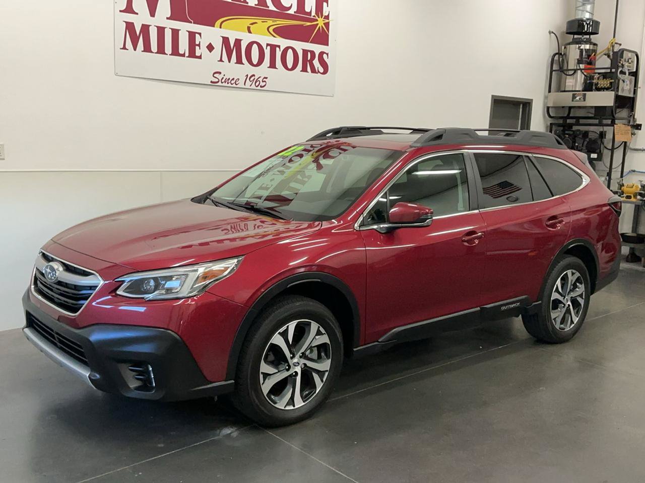 Used 2022 Subaru Outback Limited AWD/4WD image 3