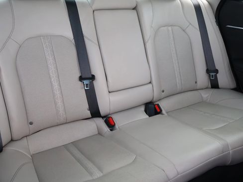 Used 2022 Hyundai Sonata Limited image 21