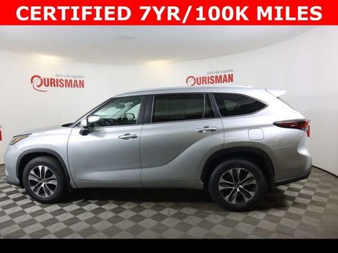 Used 2024 Toyota Highlander XLE image 7