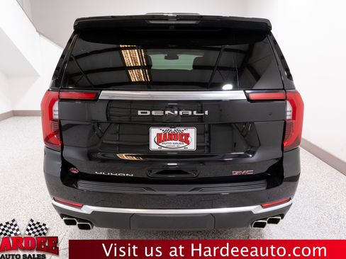 Used 2025 GMC Yukon Denali image 4