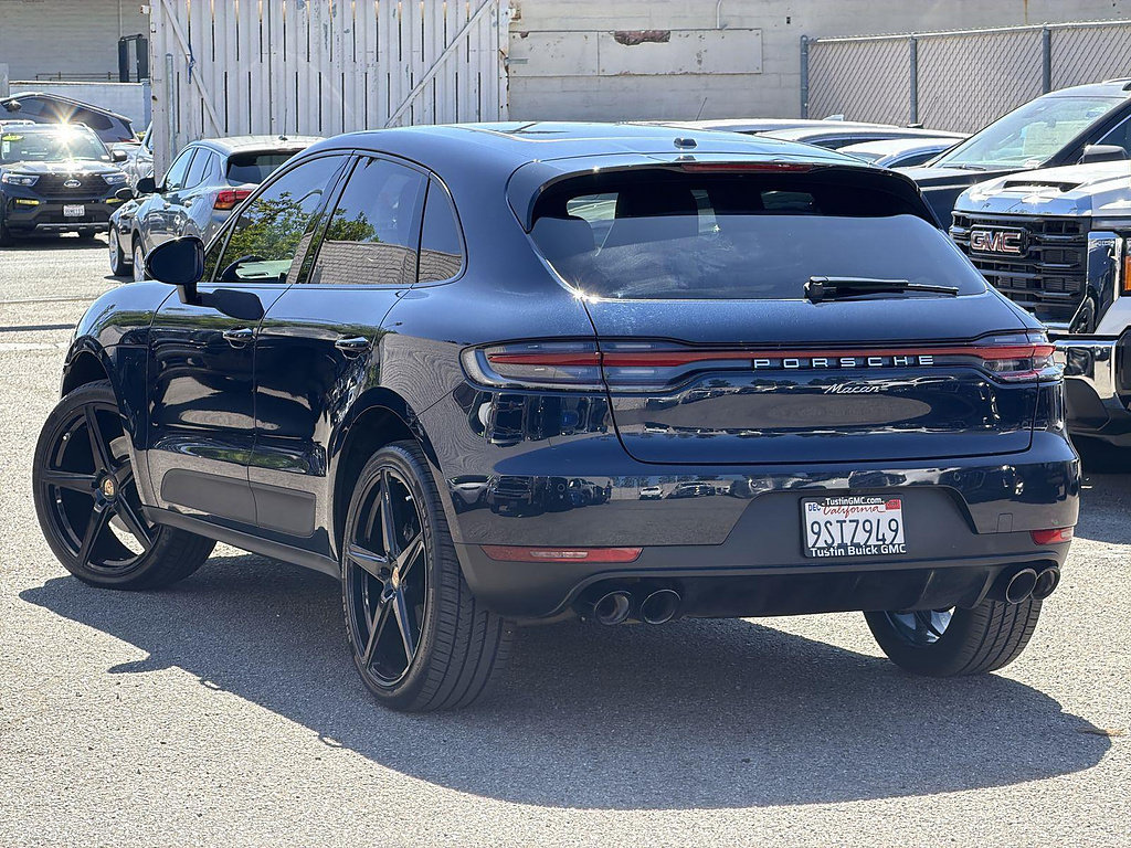 Used 2020 Porsche Macan AWD/4WD image 7