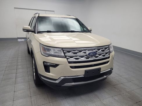 Used 2018 Ford Explorer Limited AWD/4WD image 14