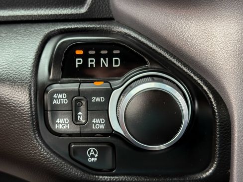 Used 2022 RAM 1500 Big Horn AWD/4WD image 31