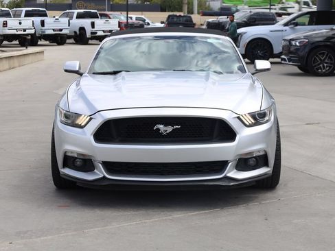 Used 2017 Ford Mustang Premium RWD image 9