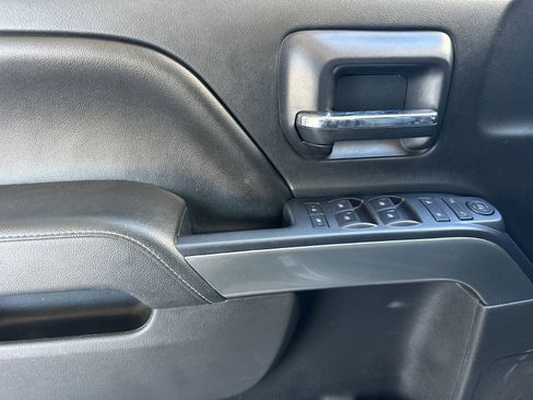 Used 2015 Chevrolet Silverado 1500 LT w/ LT Convenience Package image 10