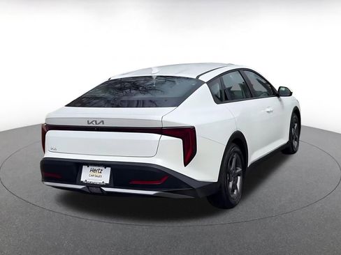 Used 2025 Kia K4 LXS image 14