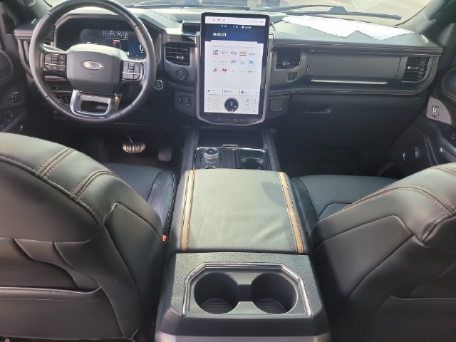 Certified 2024 Ford Expedition Platinum AWD/4WD image 17