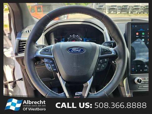 Used 2022 Ford Edge ST AWD/4WD image 27