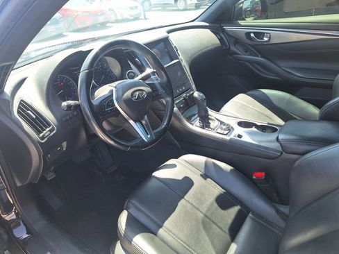 Used 2019 INFINITI Q60 3.0t w/ Cargo Package RWD image 9