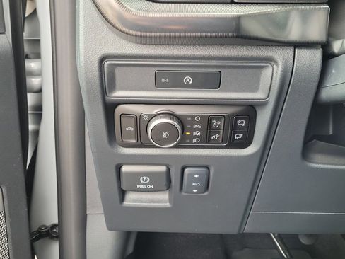 New 2025 Ford F150 Lariat w/ Equipment Group 501A Mid image 36