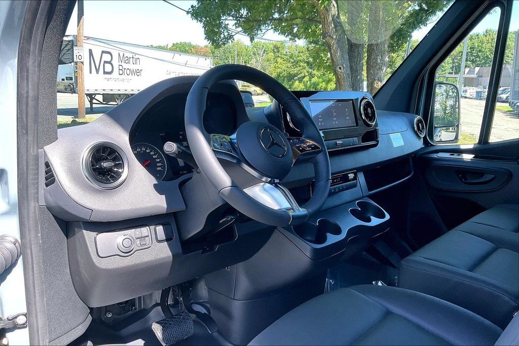New 2026 Mercedes-Benz Sprinter 2500 image 6