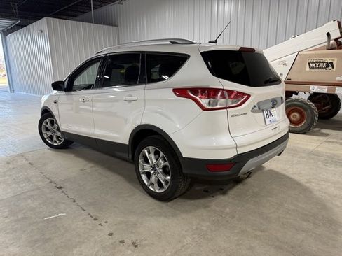 Used 2014 Ford Escape Titanium w/ Equipment Group 401A image 4
