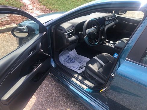 Used 2025 Toyota Camry SE w/ Multimedia Upgrade Package FWD image 21