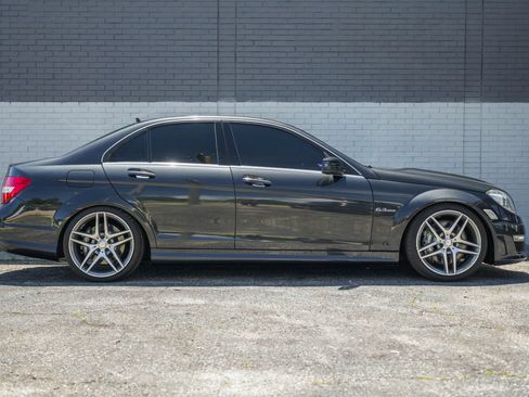 Used 2012 Mercedes-Benz C 63 AMG Sedan image 4