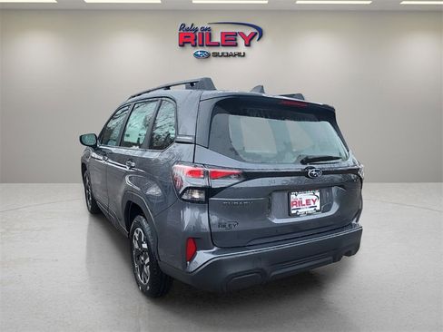 Certified 2026 Subaru Forester Base image 3