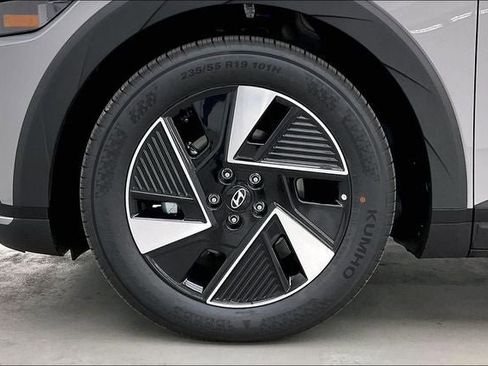 New 2026 Hyundai Ioniq 5 SEL AWD/4WD image 14