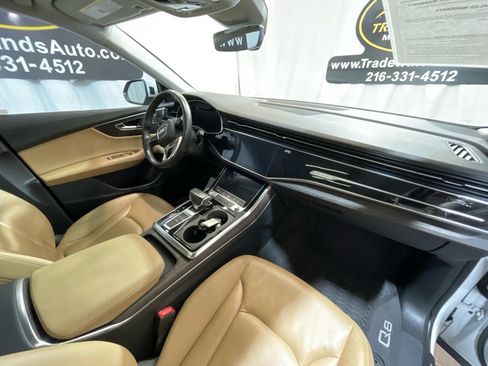 Used 2019 Audi Q8 Premium w/ Convenience Package AWD/4WD image 35