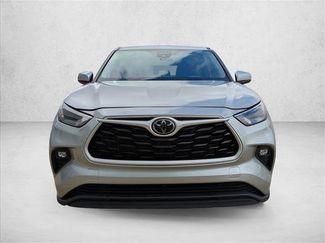 Certified 2024 Toyota Highlander LE video 2