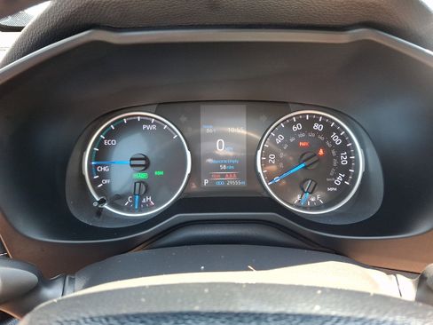 Used 2021 Toyota RAV4 XLE w/ Convenience Package AWD/4WD image 20